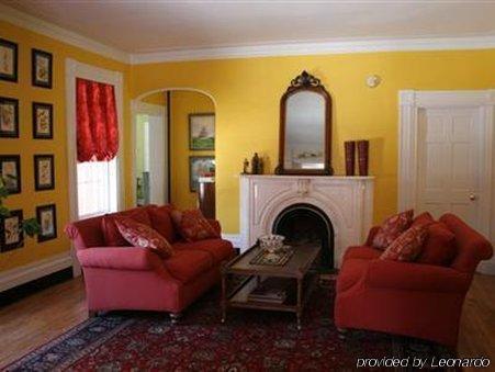 Brambles Inn & Gardens Potsdam Room photo